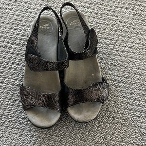 Dansko Metallic Black Women's Sandals